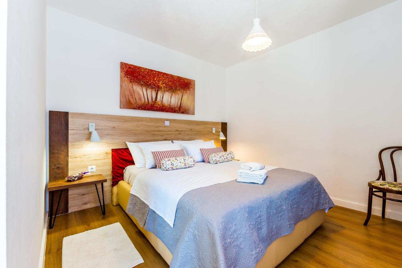 Holiday Home Rosko Skradin Bagian luar foto