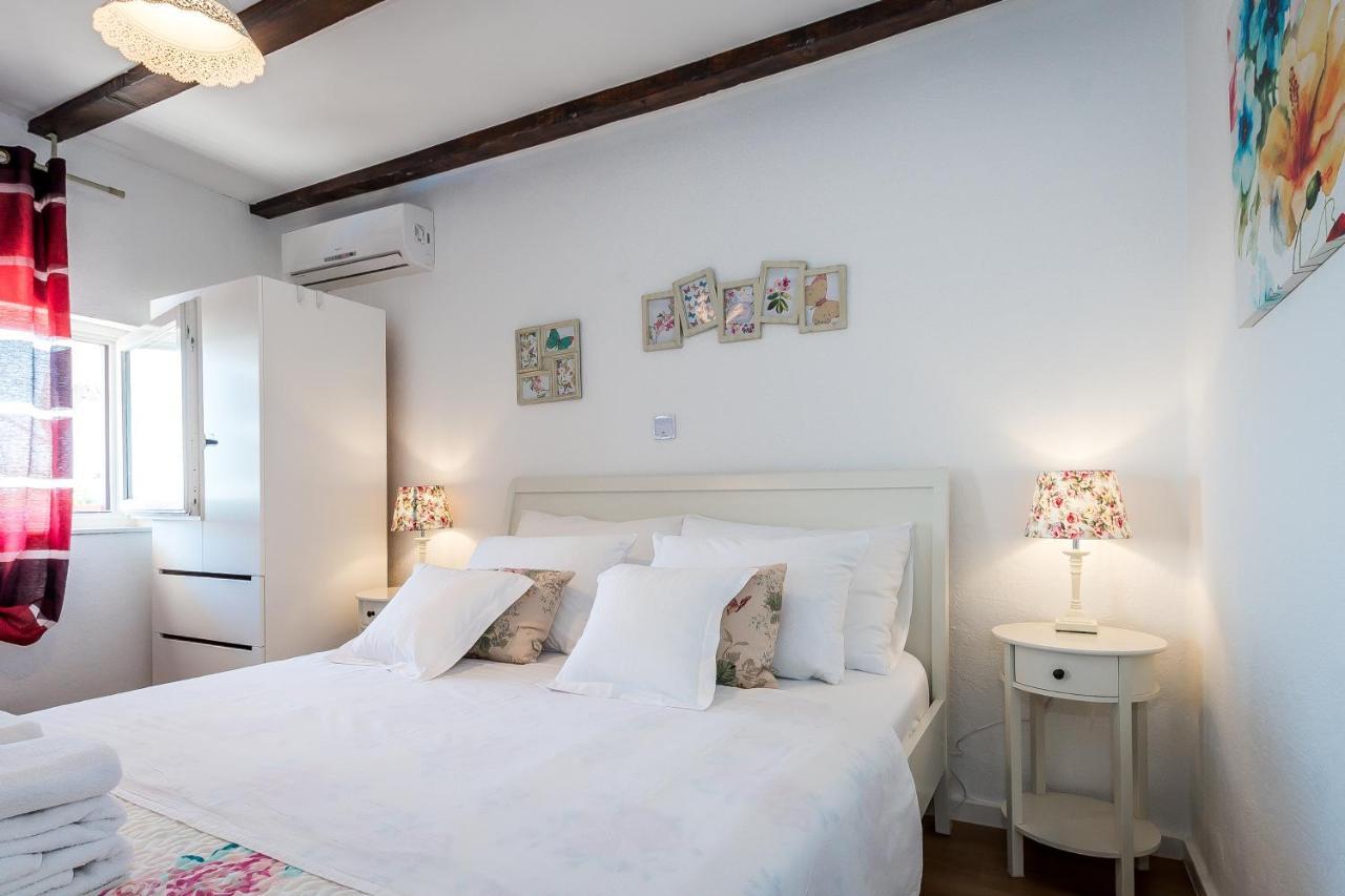 Holiday Home Rosko Skradin Bagian luar foto
