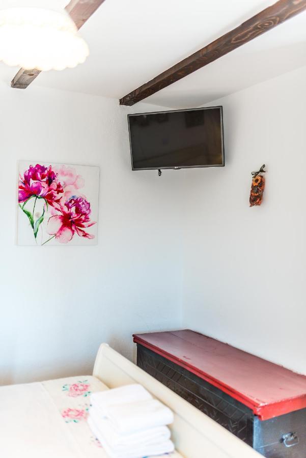 Holiday Home Rosko Skradin Bagian luar foto